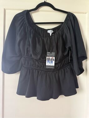 sofia by sofia vergara Black Off-Shoulder Peplum Blouse